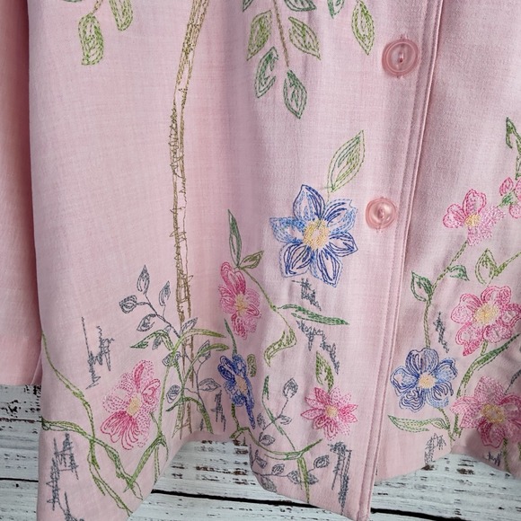 Vintage Pink Blouse 20 Embroidered Flowers Maximalist Coastal Grandma Cottage - Picture 9 of 13